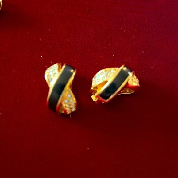 Vintage Dior Signed Clip Earrings - Picture 1 of 2